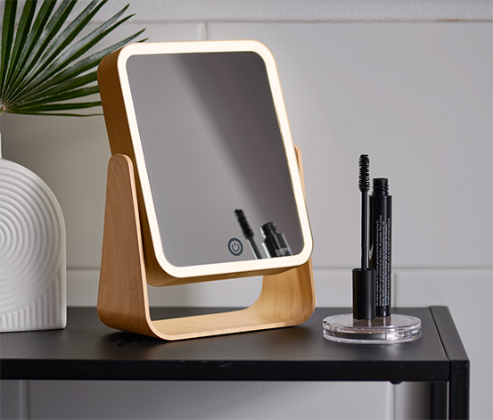 LED-Kosmetikspiegel in Holzoptik online bestellen bei Tchibo 634055