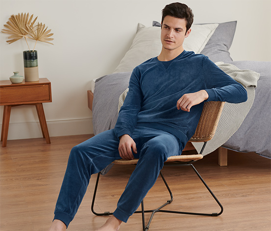 Kuschel-Pyjama, dunkelblau online bestellen bei Tchibo 651945