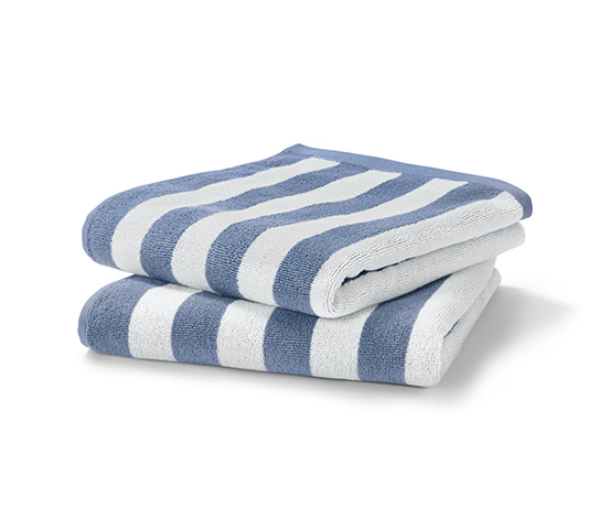 2 hochwertige Handtücher, blau-weiss gestreift online bestellen bei Tchibo  642364